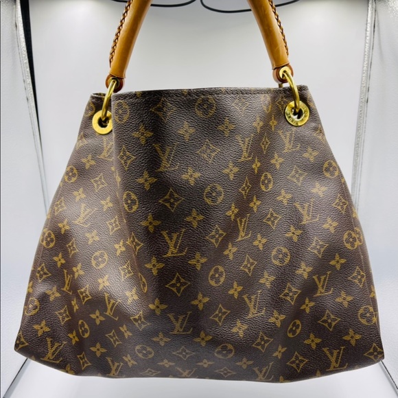 Louis Vuitton Artsy MM - Picture 9 of 11